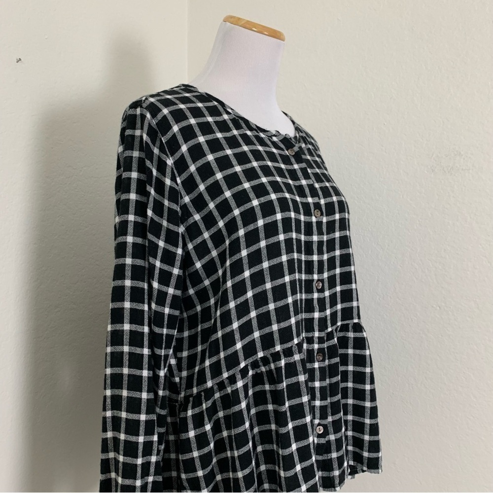 Rails Plaid Ruffle Hem Button Front Top Black & White Women’s Large Long Sleeve - Picture 14 of 17